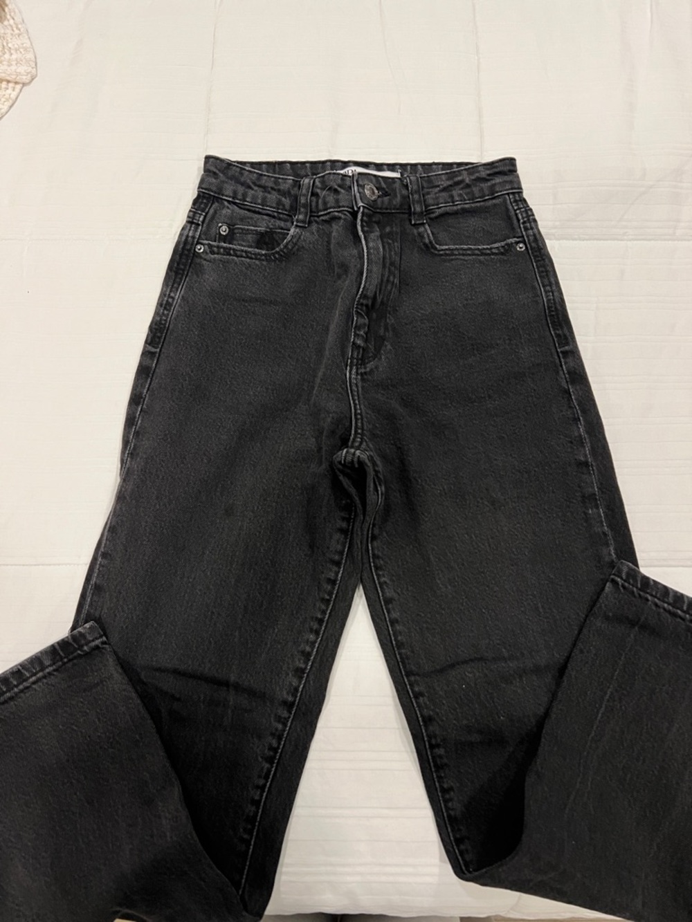 Zara Women's Straight Leg Black Jeans